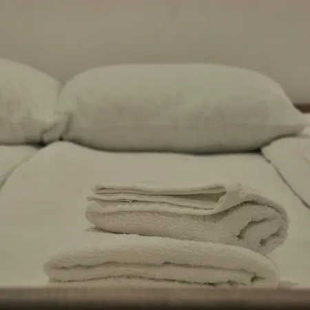 Lux Apartman Leka
