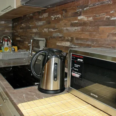 Lux Apartman Leka شقة سراييفو